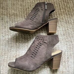 Sonoma Heels/Booties/Sandals